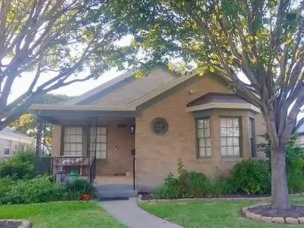 4808 Woodrow Ave, Galveston, TX 77551