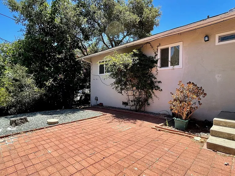 2155 Santa Ynez Ave — Photo 14