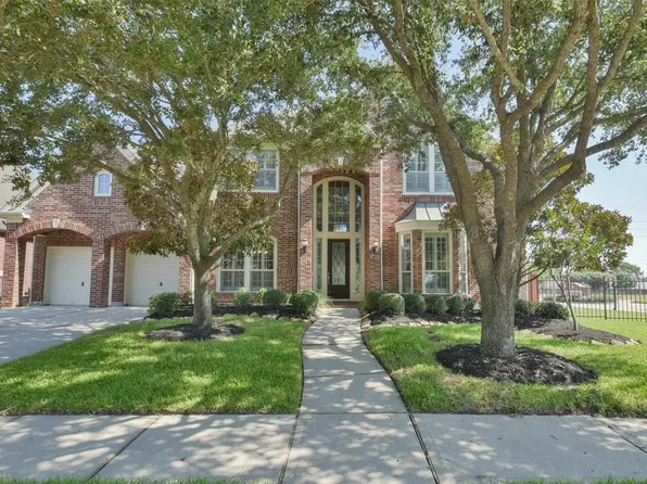 17506 Bending Post Drive, Houston, TX 77095