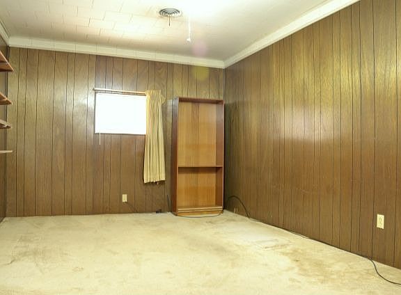 Den
