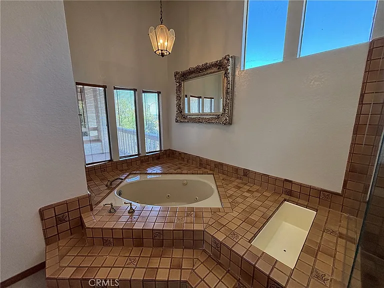 2230 E Vista Mesa Way — Photo 38