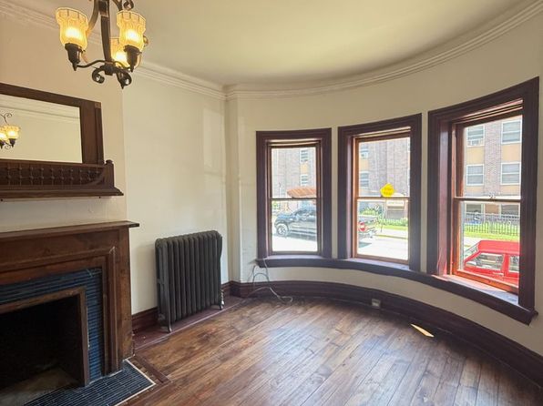 161 Johnston St #4