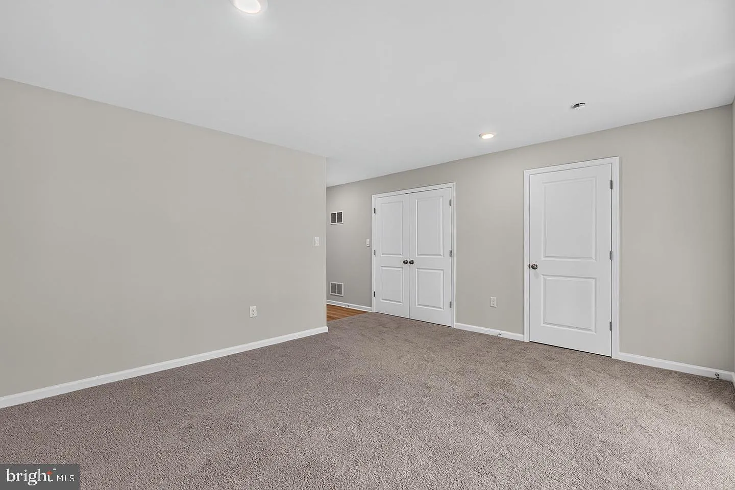 3 bed, 2.5 bath, 1962 sqft, $2,950 — Photo 4