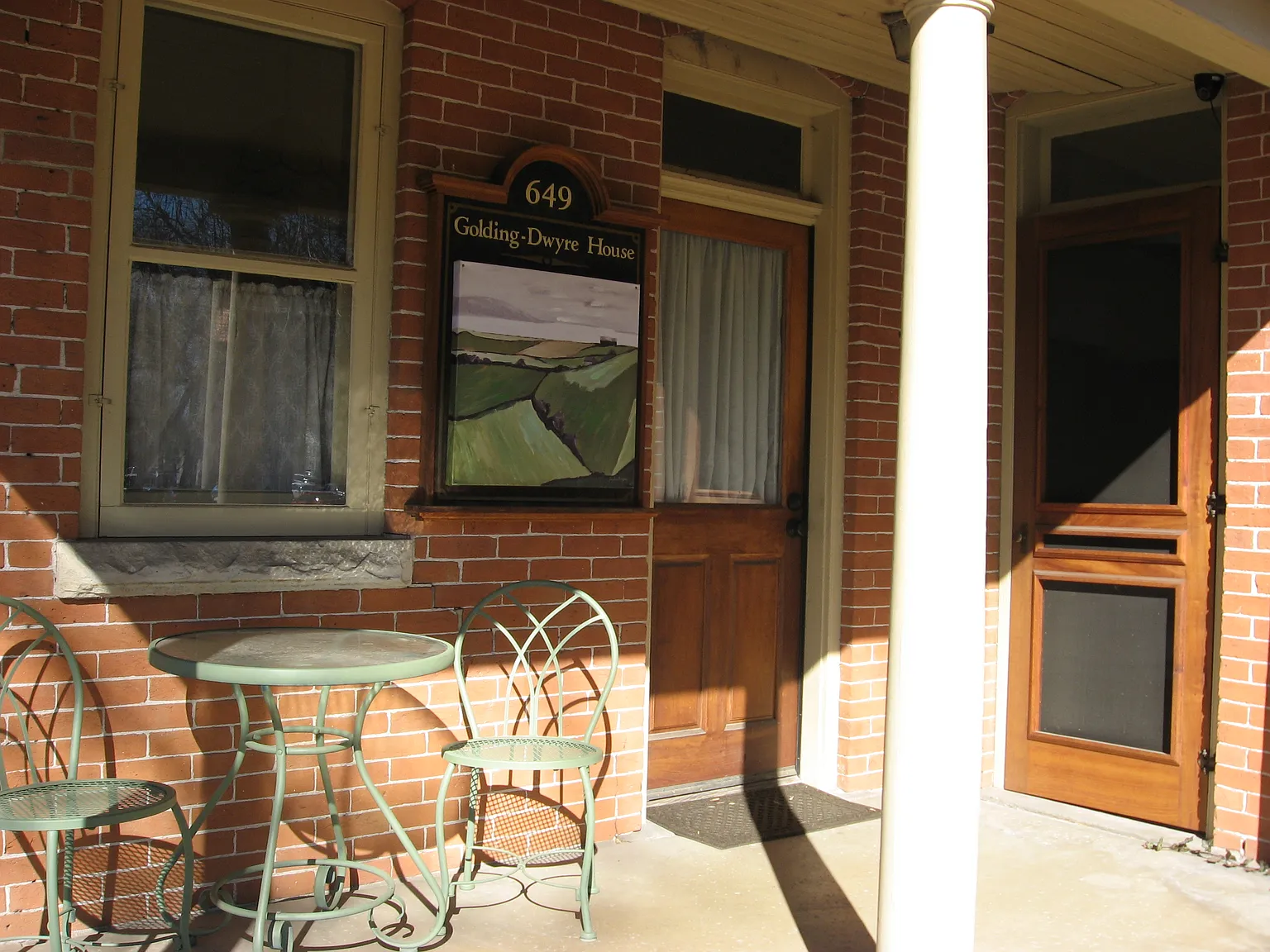 649 Remington St — Photo 3