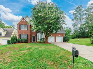 11621 Fox Trot Dr, Charlotte, NC 28269