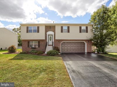 2248 Heather Rd, York, PA, 17408