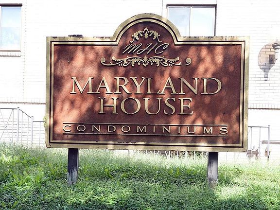 3rd image of 4355 Maryland Ave APT 418