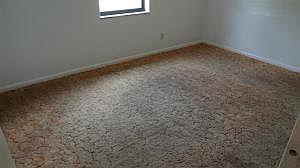 3rd image of 141 SE Castana Ct