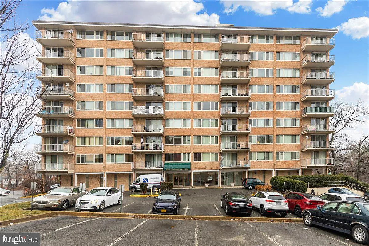 Building Photo - 4520 King St #601
