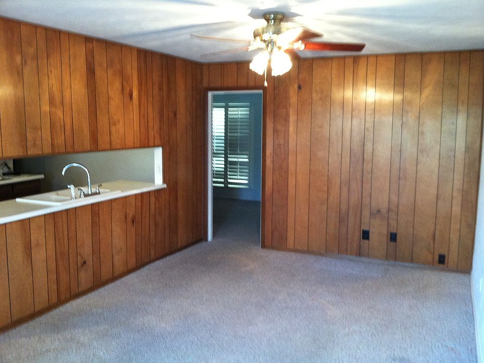 Dining room or family room
