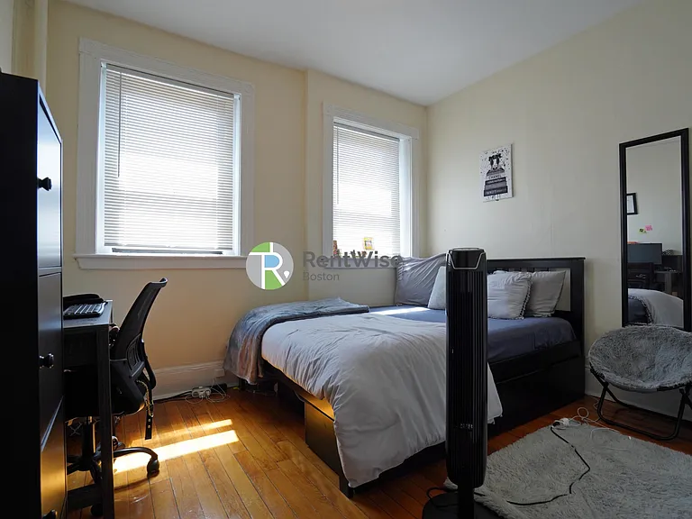 1210 Commonwealth Ave #7 — Photo 17