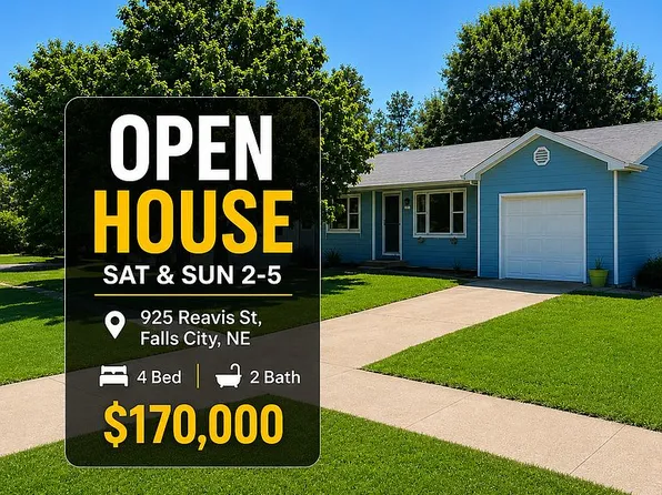 925 Reavis St, Falls City, NE 68355