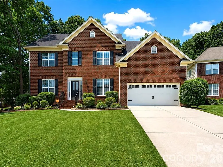 11005 Chilcomb Ct — Photo 24