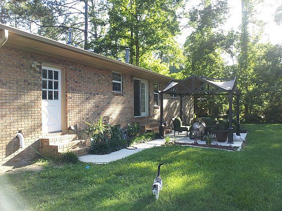 3rd image of 2506 Helene Ln