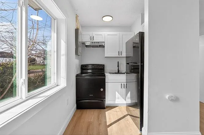409 Ryan Ave #B — Photo 7