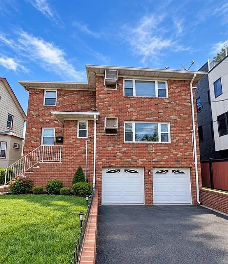 257 Prospect Ave #2
