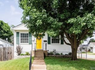 1327 Kraft St, Saint Louis, MO 63139