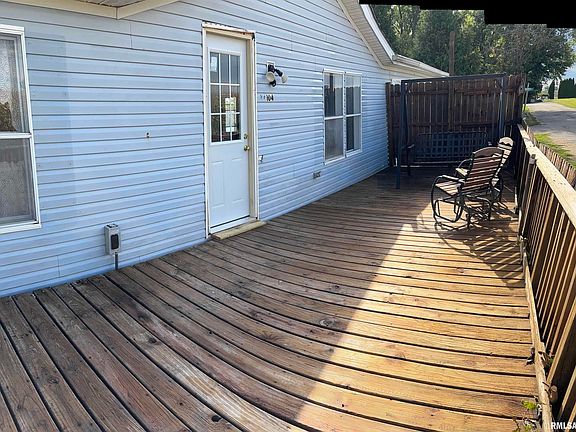 3rd image of 1 Juniper Ct