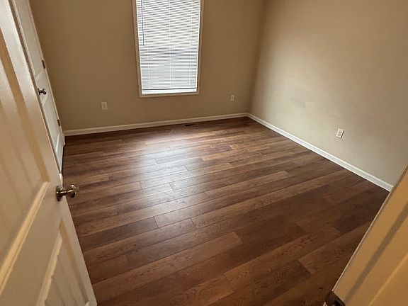 5th image of 164 Barber Rd #2