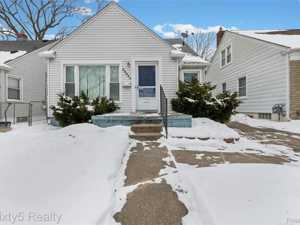 24844 Notre Dame St, Dearborn, MI 48124