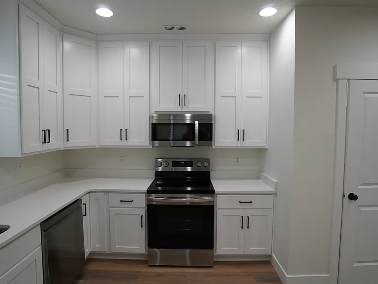 1559 S 150 W — Photo 17