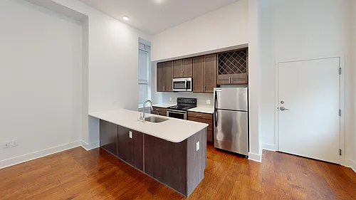 Floor plan 1900 Race St 203
