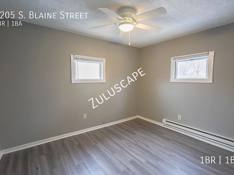 1205 S Blaine St — Photo 4