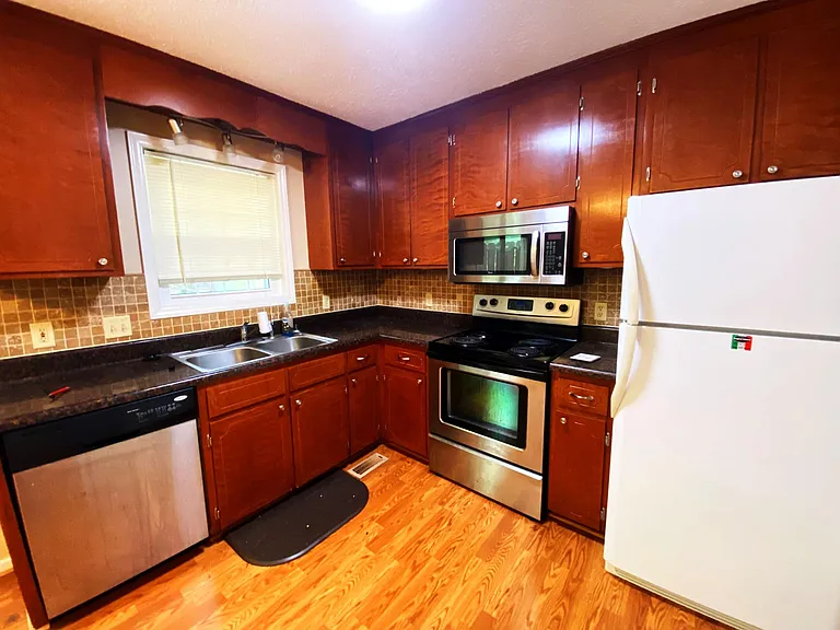 2333 Morris Mill Rd #19 — Photo 7