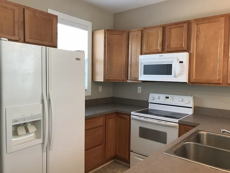 539 A Village Green Dr #34 — Photo 5