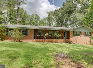 607 Hinton Rd, Social Circle, GA 30025