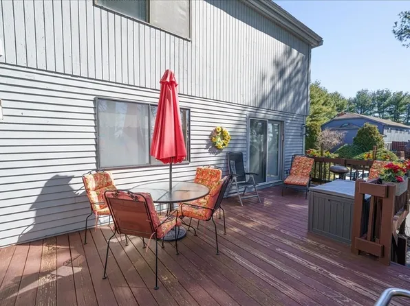 1 Country Club Ln Unit C, Milford, MA 01757