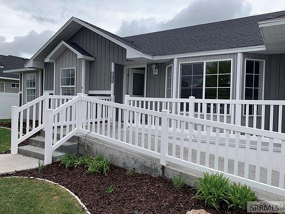 5th image of 1306 Pebblecreek Ct