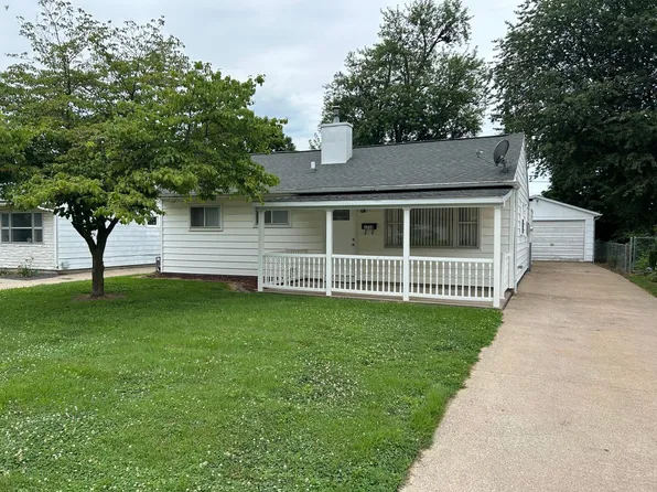 1718 S Granview Dr, Quincy, IL 62301
