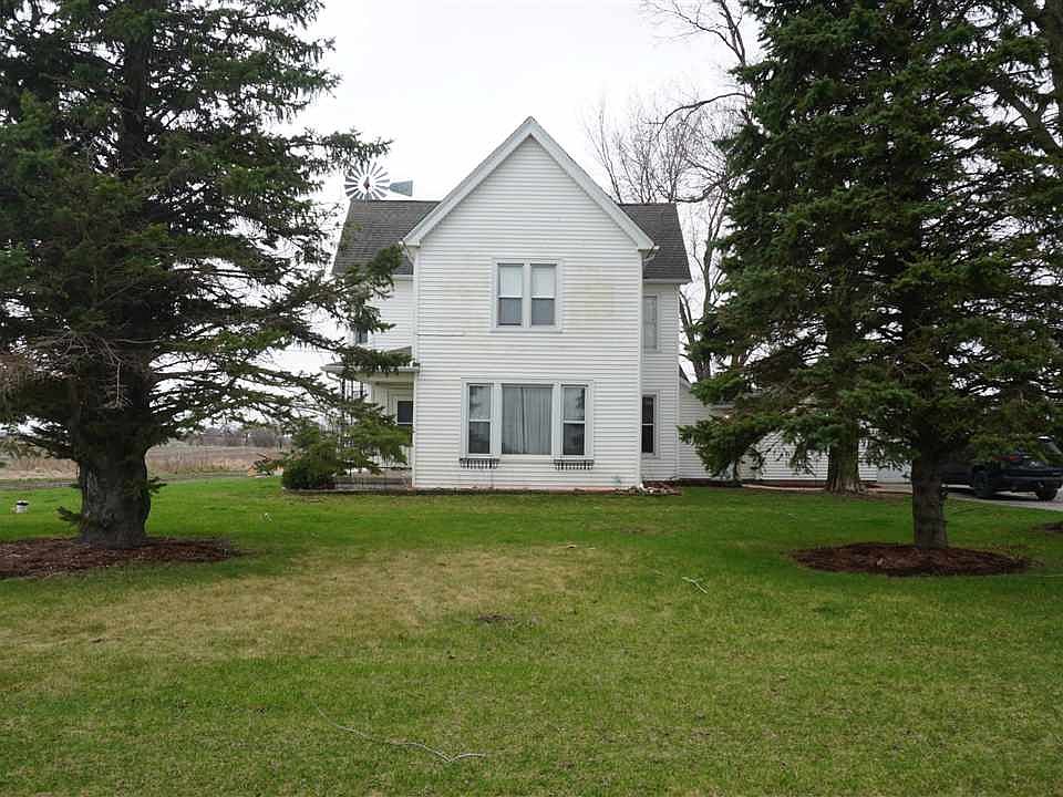 1st image of 4985 640th St SE