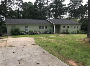 1144 Rowland Rd, Stone Mountain, GA 30083