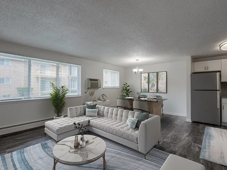 Creek Hill Apartment Homes — Photo 7