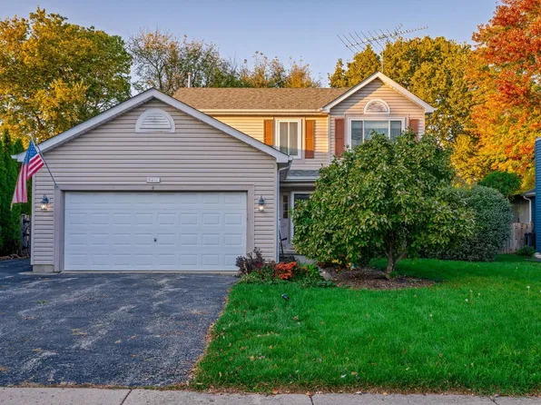 8314 Evergreen Ct, Fox Lake, IL 60020