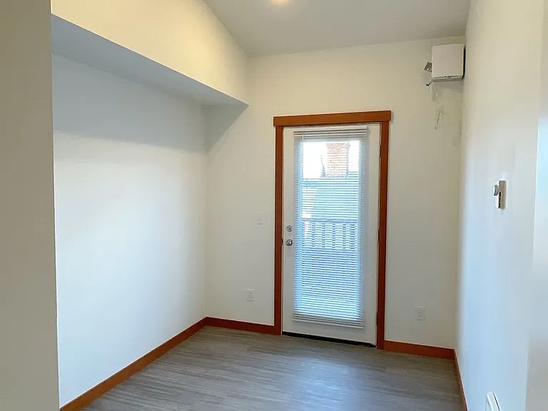 1205 N Garden St — Photo 35