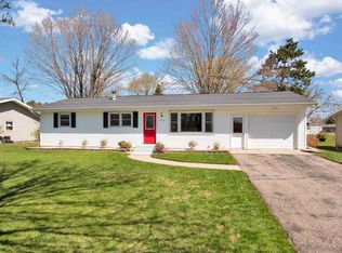 416 W Prairie St, Wautoma, WI 54982