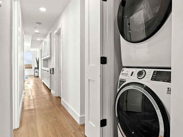 695 Bennington St #3 — Photo 13