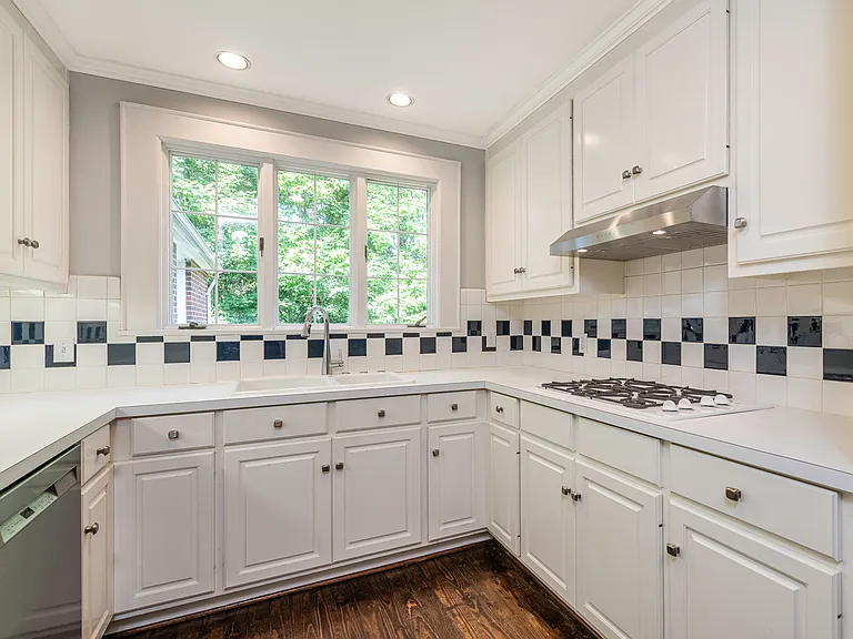 4001 Churchill Rd — Photo 13