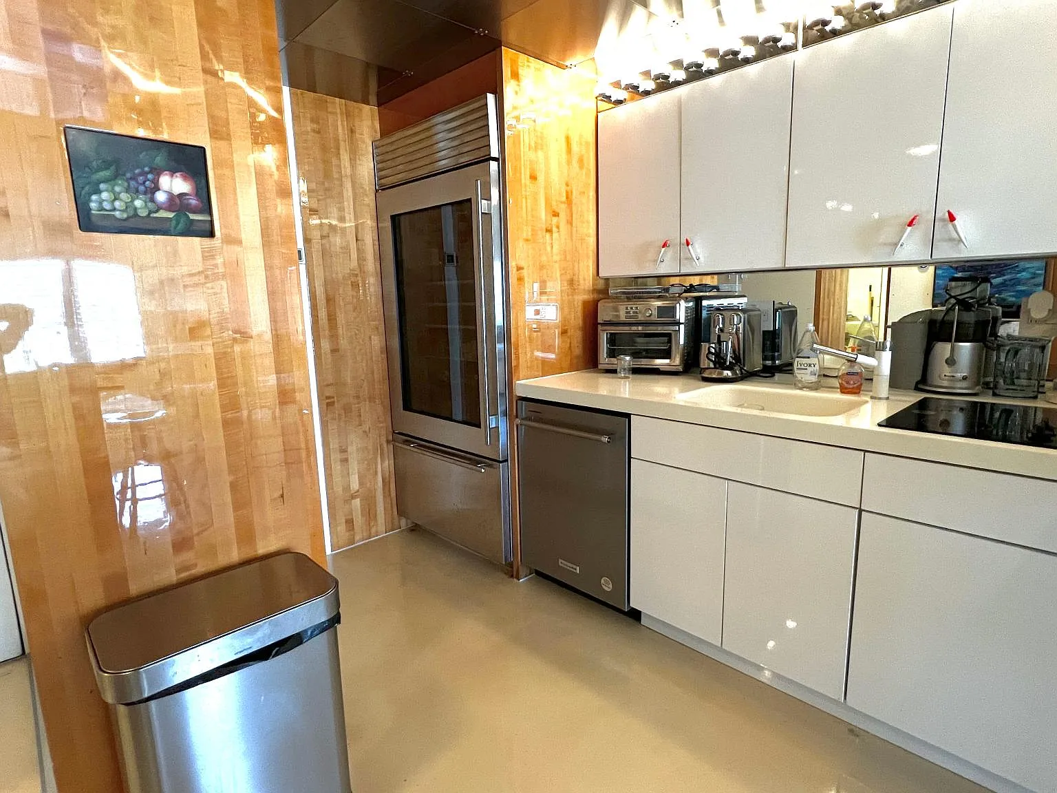 1 bed, 1.5 bath, 788 sqft, $2,400 — Photo 3