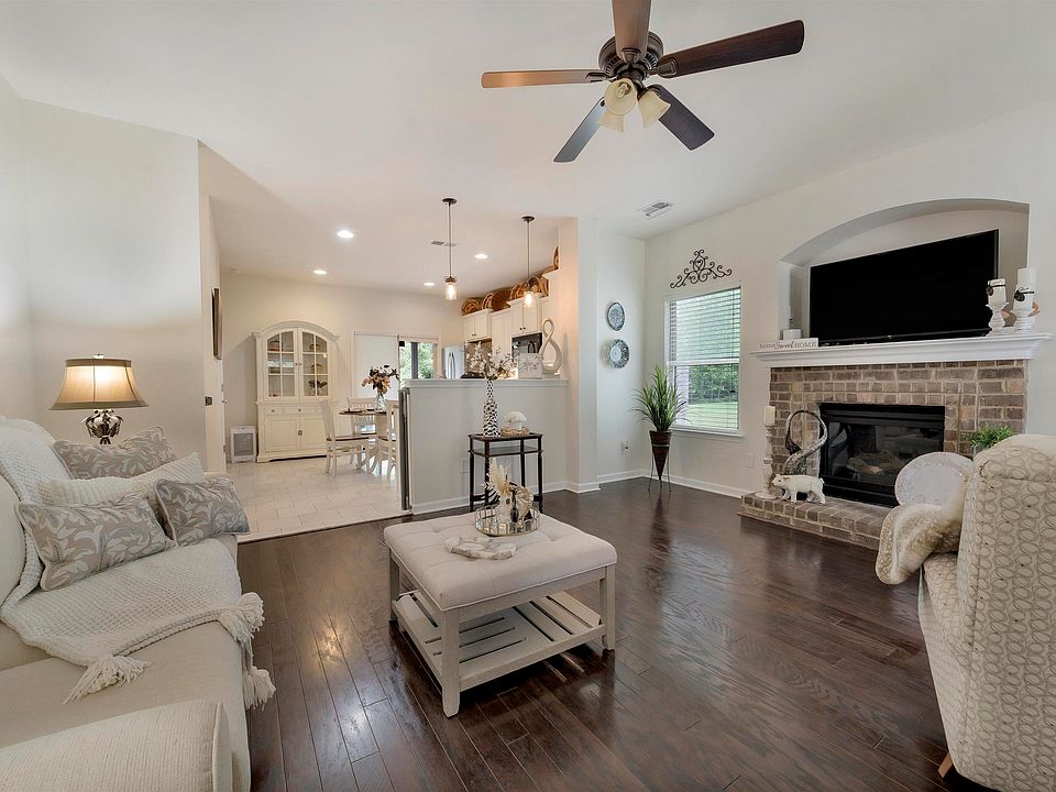 1st image of 274 Belmont Way