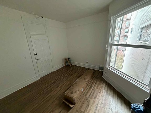 2nd image of 2141 Pacific Ave #2