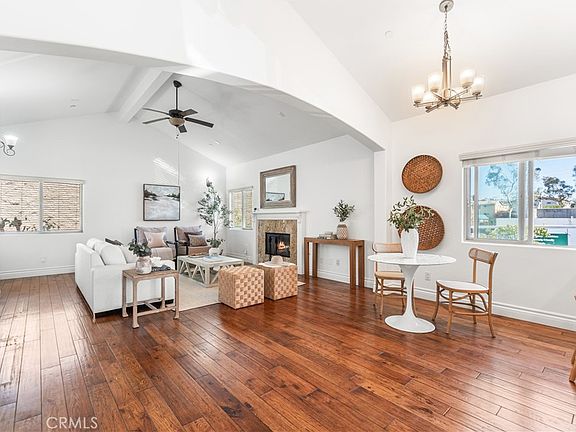 5th image of 2106 Mathews Ave #C