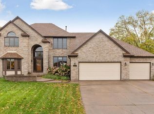 3101 Berwick Knl, Minneapolis, MN 55443