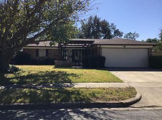 1525 Linwood Ln, Edgecliff Village, TX 76134