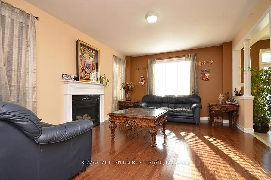 4 bed, $3,200 — Photo 4