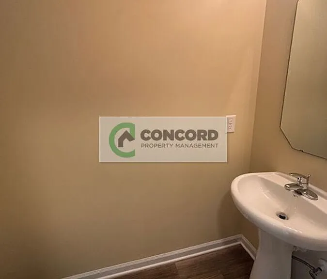 104 Silhouette Dr — Photo 9