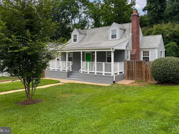 6708 Chestnut Ave, Falls Church, VA 22042